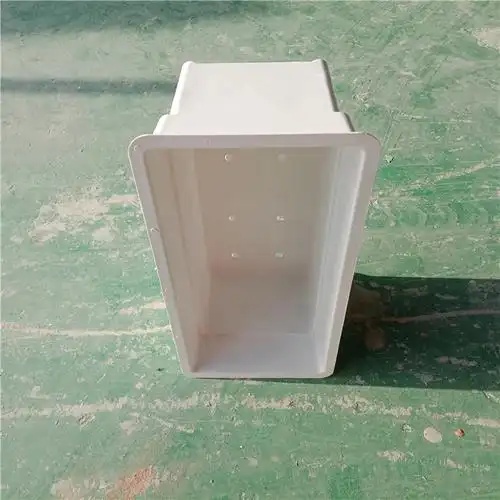 玻璃鋼花盆盆底的小孔洞有什么作用